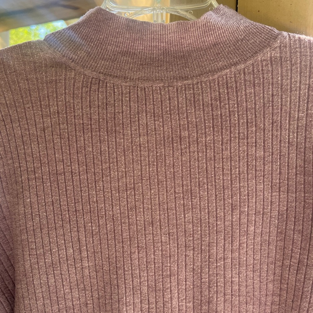 Light Dusty Pink Ribbed Turtleneck Sweater